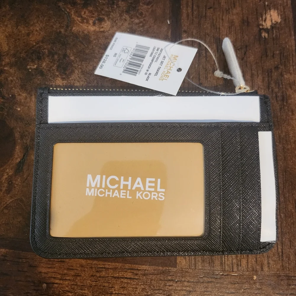 Michael Kors Jet Set Travel Top Zip Card Case NEW